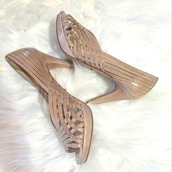 Prada Leather Heels - Picture 1 of 10